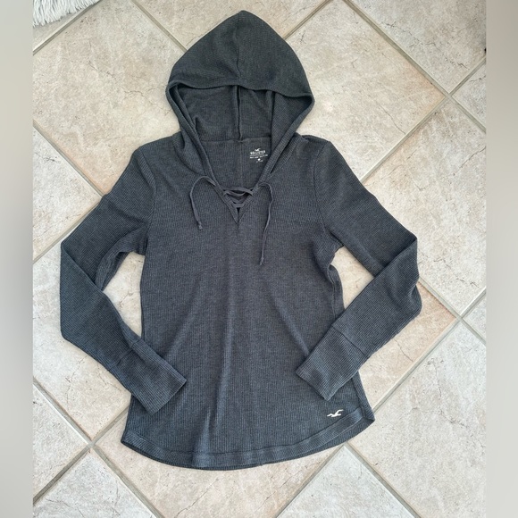 Grey Waffle Hollister Long Sleeve with Hood - Picture 1 of 7